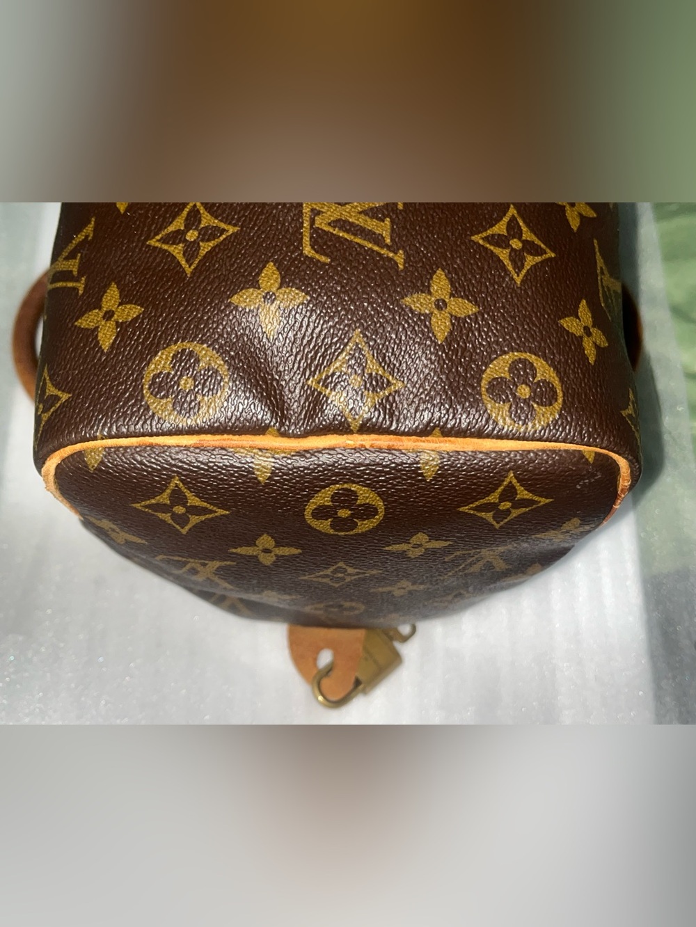 VINTAGE Louis Vuitton Monogram Speedy 25 - (1993) - Picture 9 of 16